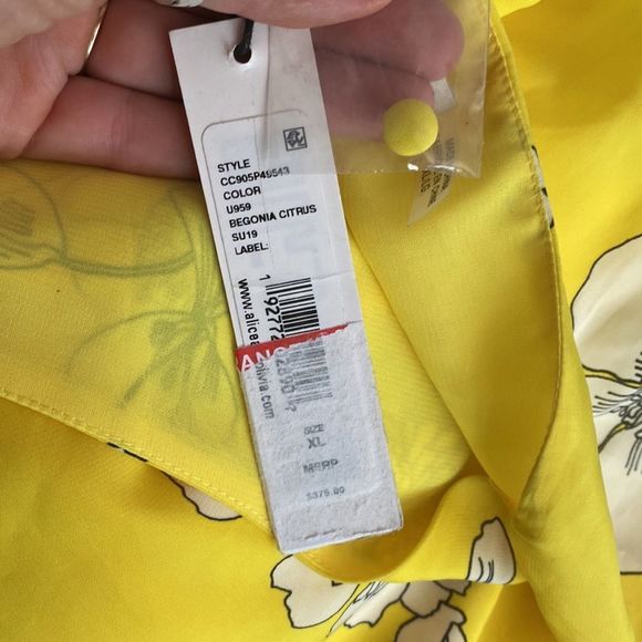 Alice and Olivia Ellamae Flutter-Sleeve Yellow Floral Dress - Picture 4 of 7